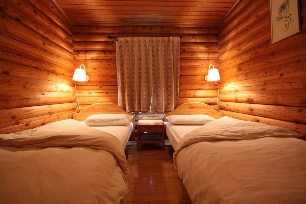 Karuizawa Prince Hotel East Экстерьер фото